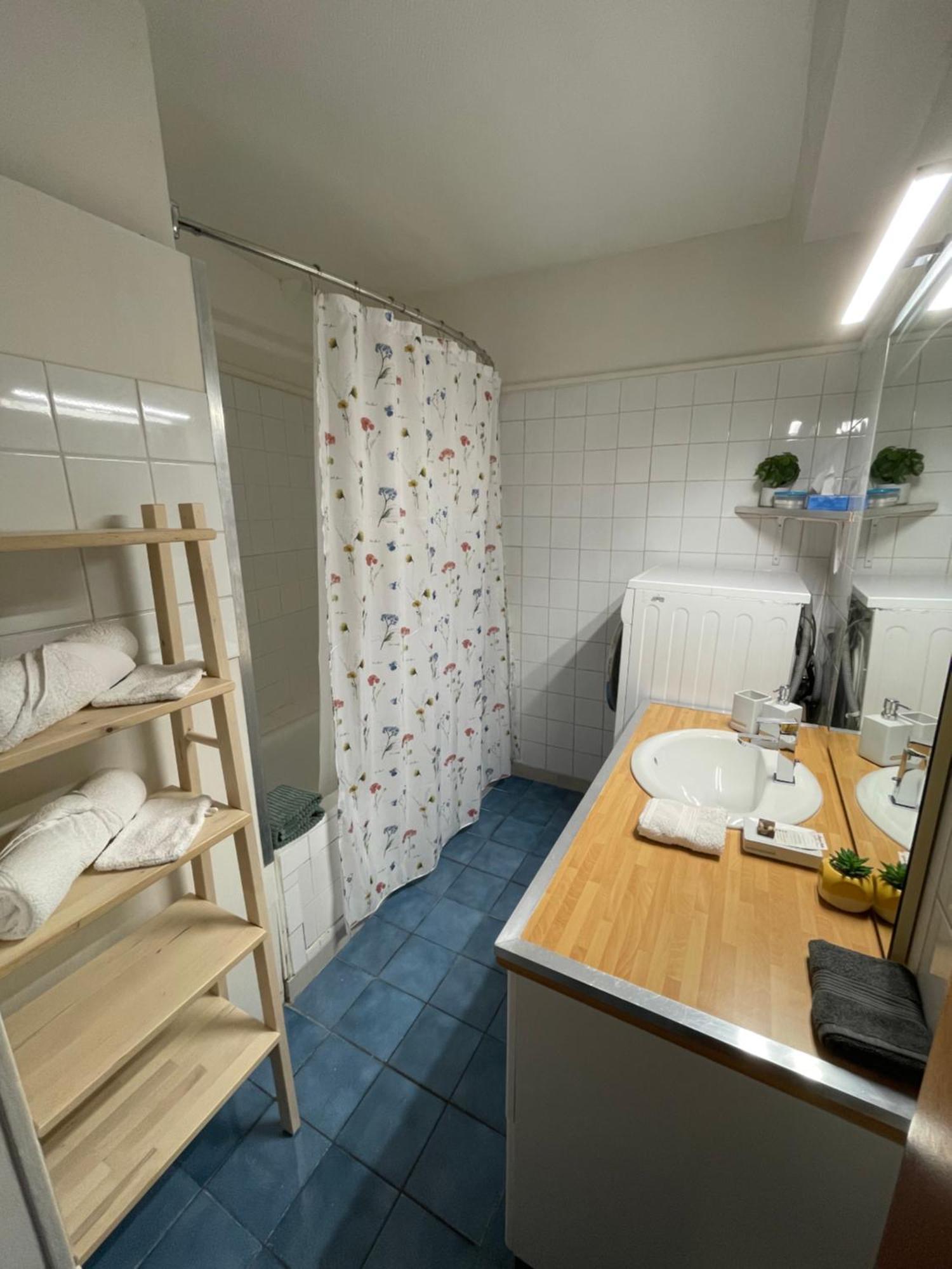 Maison De Jardin - Confort, Commodite, Bien Equipe Livarot-Pays-d'Auge Exterior photo